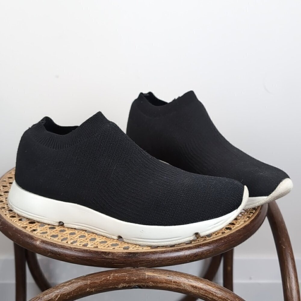 Vince Theroux  slip on sneaker In black , new